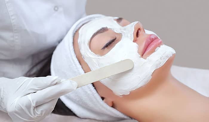 Lady having facial at Skin22